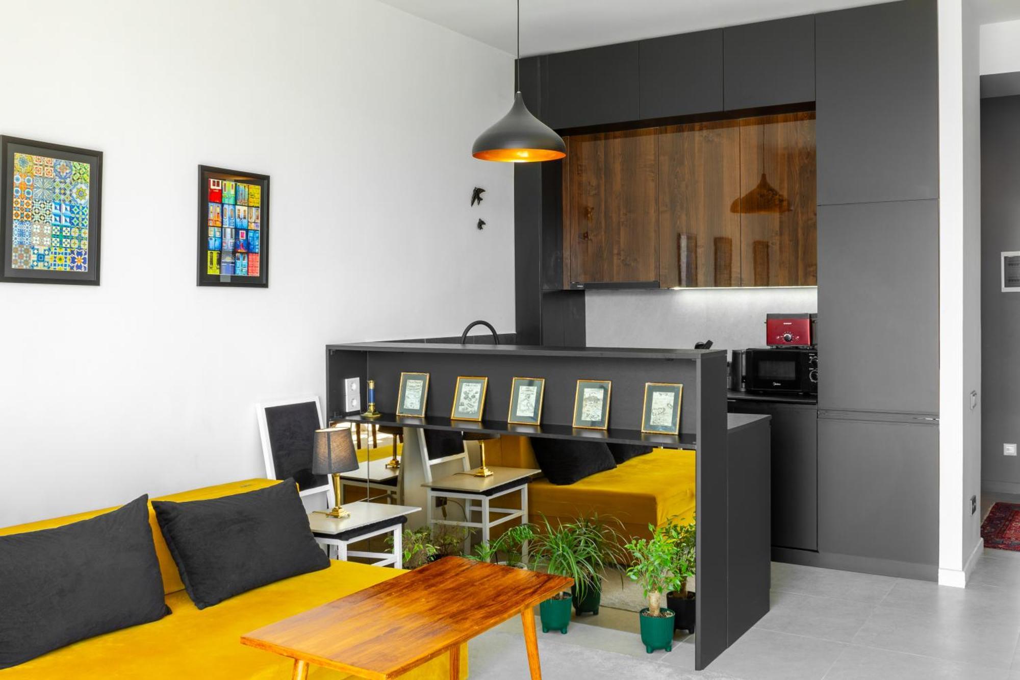9Th And 6Th Floor Stylish Apartments With Mountainvista Bishkek Exterior photo