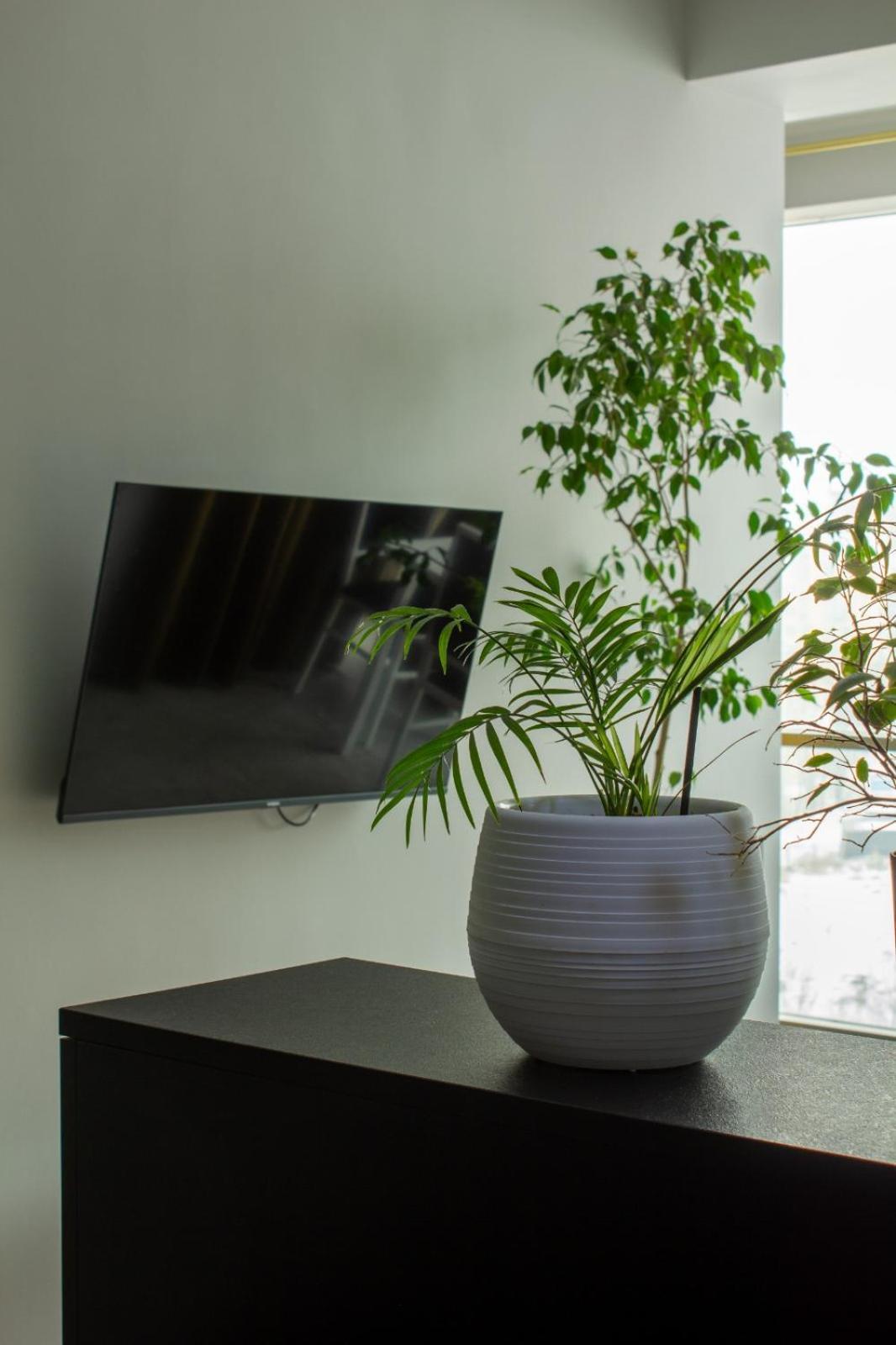 9Th And 6Th Floor Stylish Apartments With Mountainvista Bishkek Exterior photo